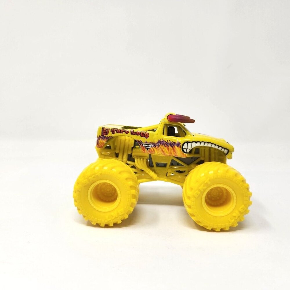 Monster Jam El Toro Loco Monster Truck 1:64 2024 Series 29 Vs (bt1) - Picture 3 of 7